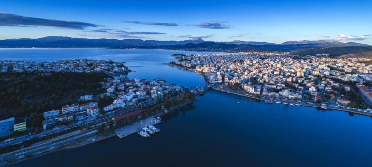 Aonia Luxurious Modern Boutique Apartments Chalkís Kültér fotó